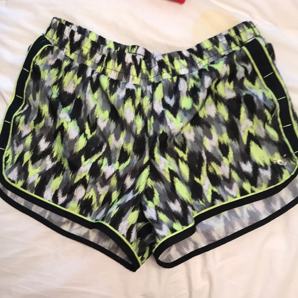 Girls JUSTICE Size 18 shorts